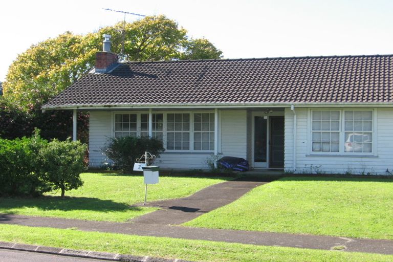 Photo of property in 2 Susanne Place, Pakuranga, Auckland, 2010