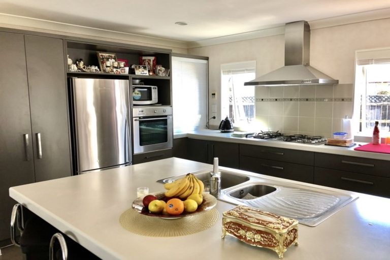 Photo of property in 175 Wattle Farm Road, Wattle Downs, Auckland, 2103