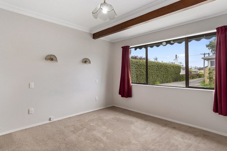 Photo of property in 8b Short Street, Otumoetai, Tauranga, 3110