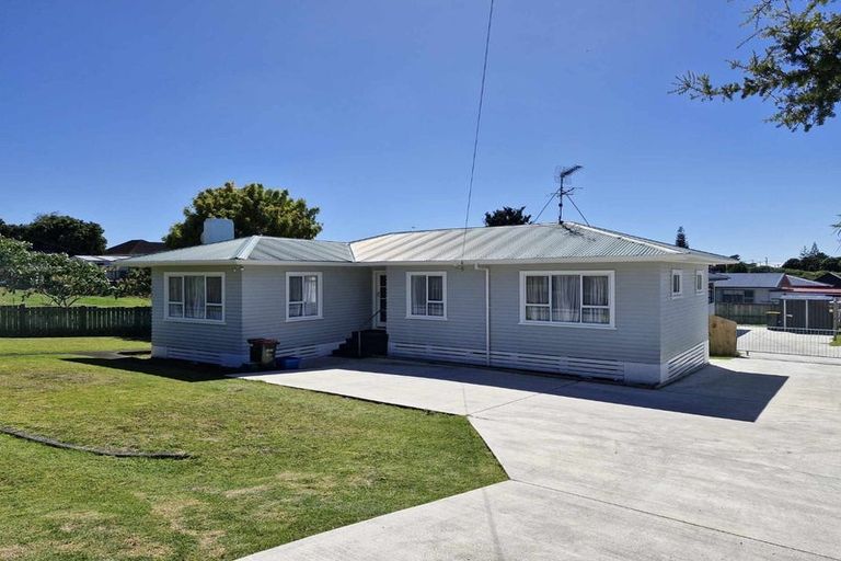 Photo of property in 64 Mould Street, Waitara, 4320
