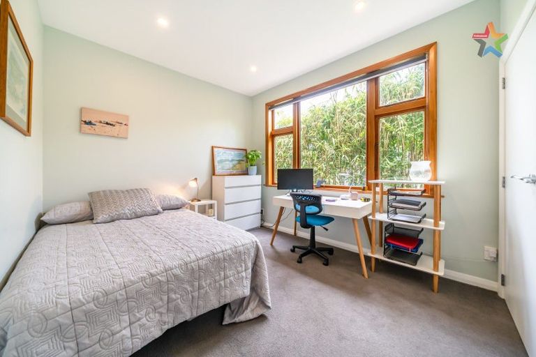 Photo of property in 48 Brook Street, Waterloo, Lower Hutt, 5011