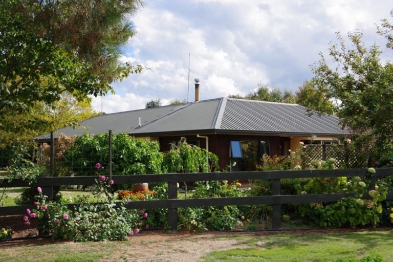 Photo of property in 529 Whangamata Road, Kinloch, Taupo, 3377