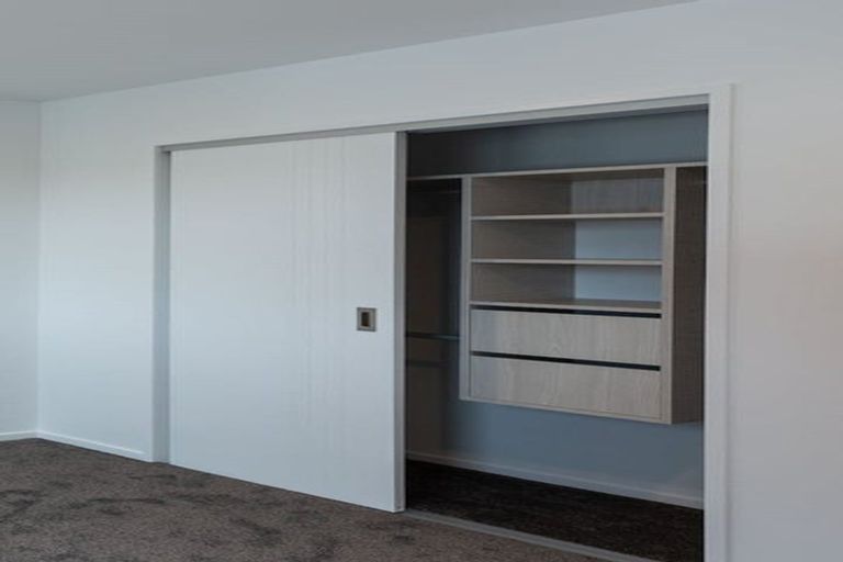 Photo of property in 57a Neil Avenue, Te Atatu Peninsula, Auckland, 0610