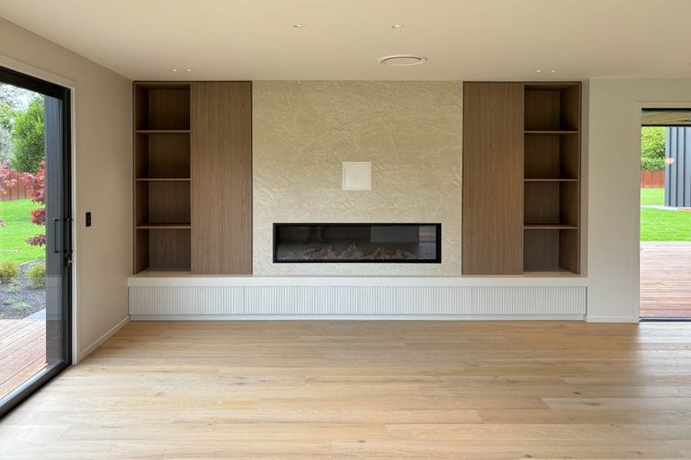 Photo of property in 9c Dalbeth Place, Matangi, Hamilton, 3284