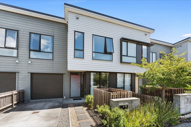 Photo of property in 19 Eyton Kay Road, Hobsonville, Auckland, 0616