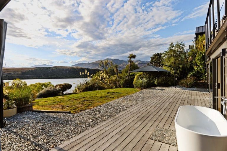 Photo of property in 103 Arrowtown-lake Hayes Road, Lake Hayes, Queenstown, 9371