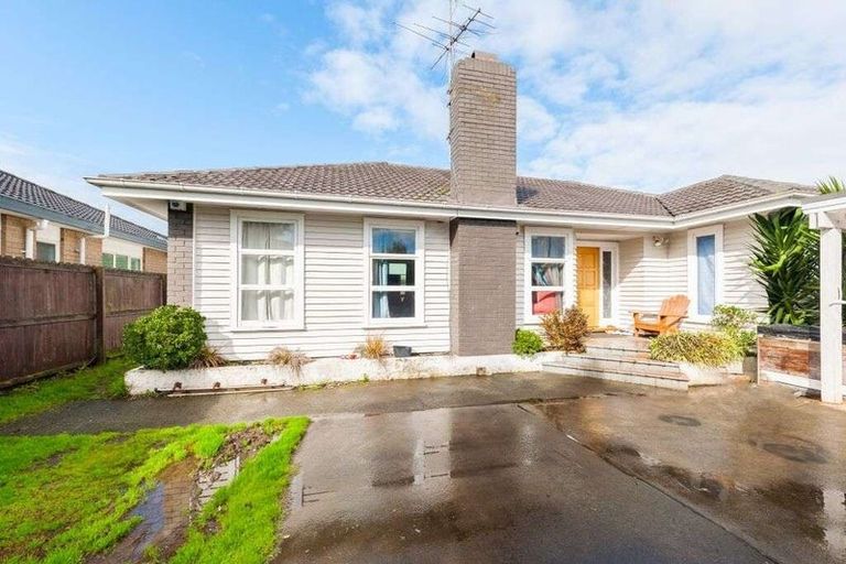 Photo of property in 111 Manuroa Road, Takanini, 2112