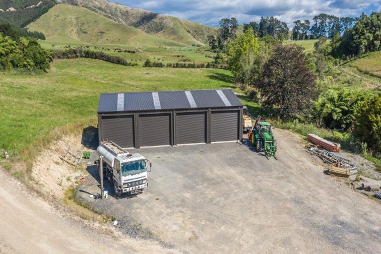 Photo of property in 245b Wallace Road, Koputaroa, 5571