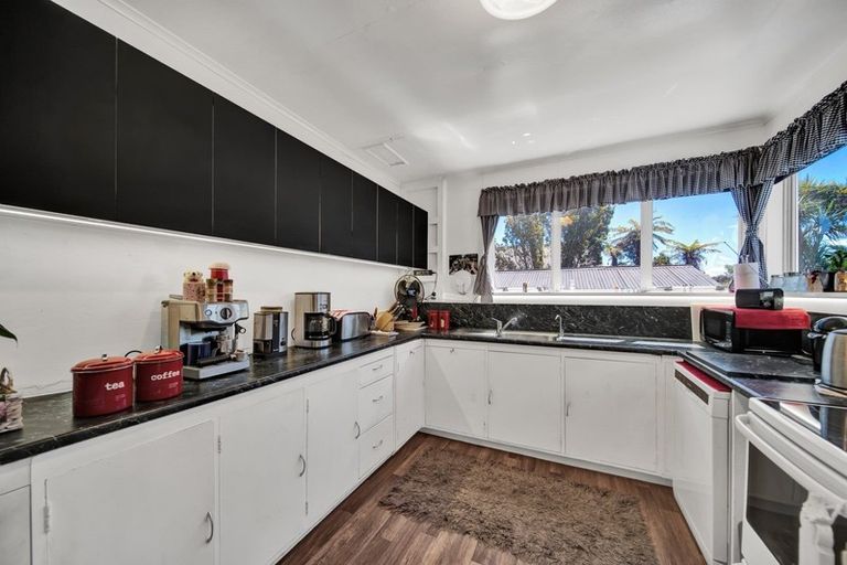 Photo of property in 112 Orlando Street, Stratford, 4332