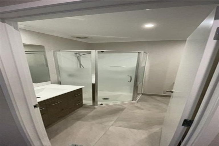 Photo of property in 68 Mapou Road, Hobsonville, Auckland, 0616