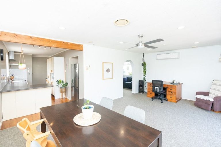 Photo of property in 38 Cecil Street, St Andrews, Hamilton, 3200