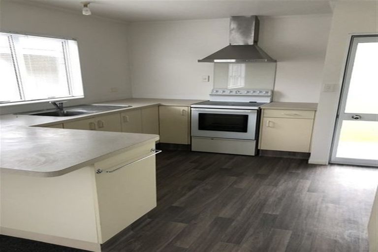 Photo of property in 3 Gibson Court, Roslyn, Palmerston North, 4414