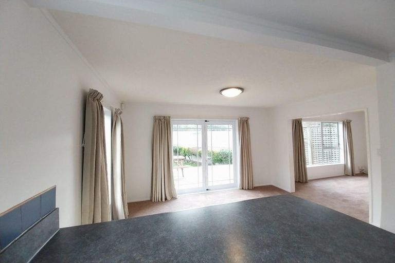 Photo of property in 20 Cambrian Street, Churton Park, Wellington, 6037