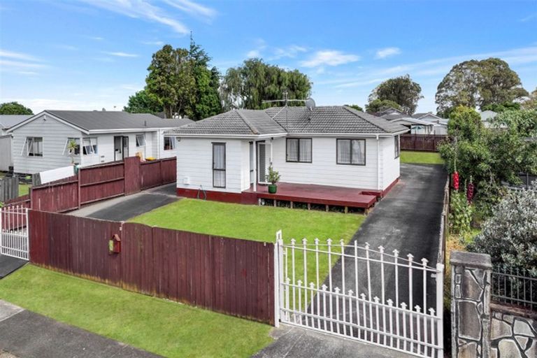 Photo of property in 5 Burundi Avenue, Clendon Park, Auckland, 2103