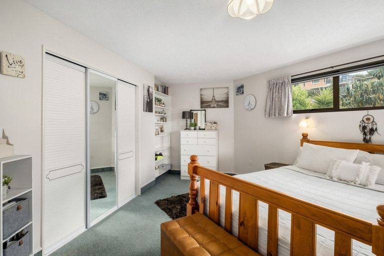 Photo of property in 6 Seaview Crescent, Picton, 7220