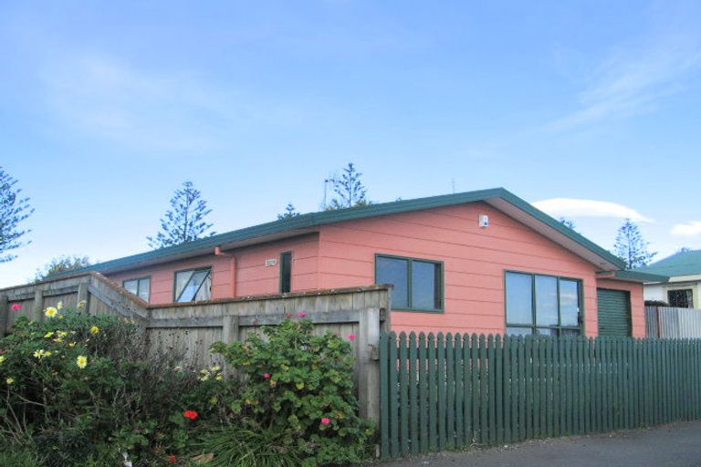 Photo of property in 118 Te Awa Avenue, Te Awa, Napier, 4110