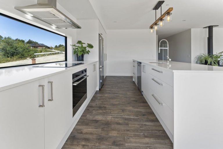 Photo of property in 38 Pineview Way, Motueka, 7196