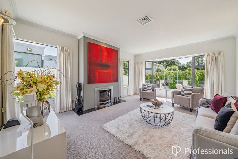 Photo of property in 52a Penrose Street, Woburn, Lower Hutt, 5010