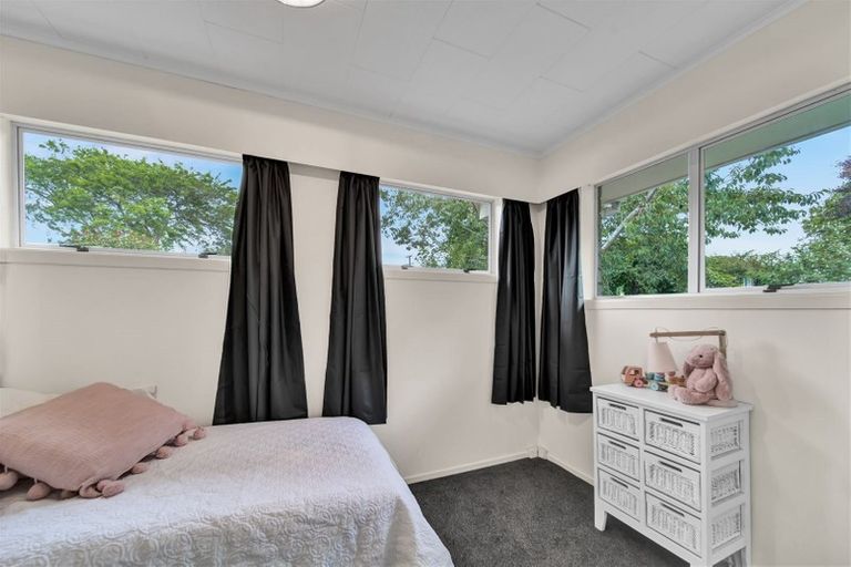 Photo of property in 99 Cordelia Street, Stratford, 4332