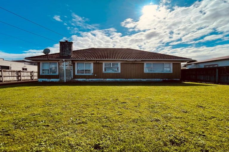 Photo of property in 9 Thomas Road, Mangere, Auckland, 2022