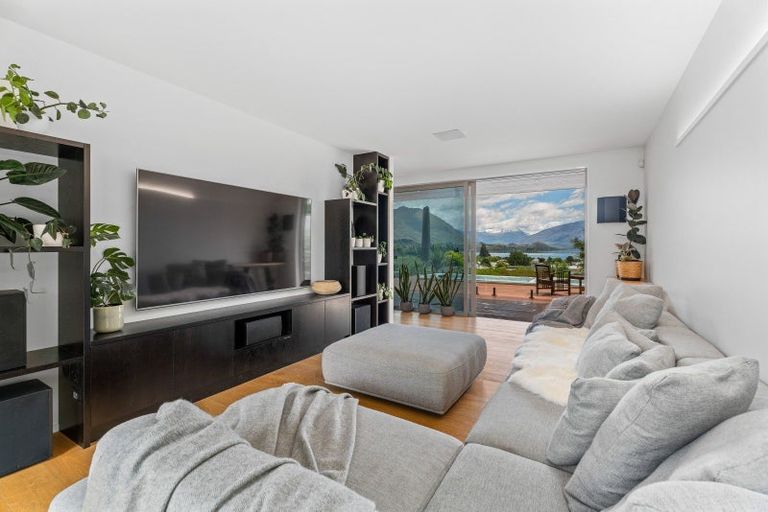 Photo of property in 91 Youghal Street, Wanaka, 9305