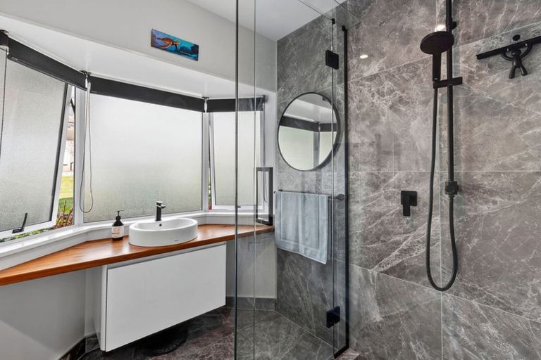 Photo of property in 1/6 Mount Pleasant Avenue, Beachville, Nelson, 7010