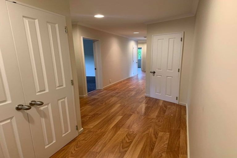 Photo of property in 43 Orlando Crescent, Waimairi Beach, Christchurch, 8083