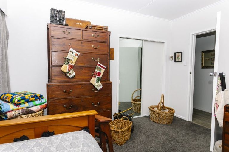 Photo of property in 34 Ruahine Street, Dannevirke, 4930