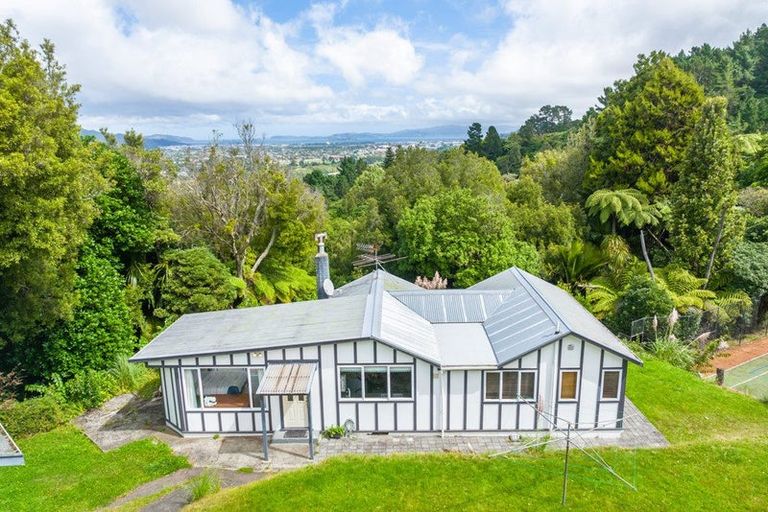 Photo of property in 345 Hebden Crescent, Kelson, Lower Hutt, 5010