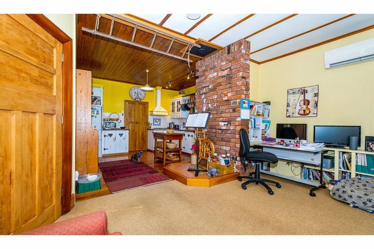 Photo of property in 15 Gibson Street, Seaview, Timaru, 7910