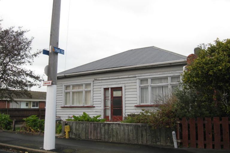 Photo of property in 177 Oxford Street, South Dunedin, Dunedin, 9012