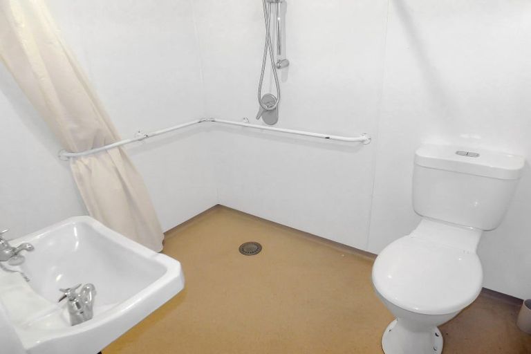 Photo of property in 52a Futter Street, Foxton, 4814