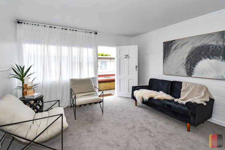 Photo of property in 25/124 Kolmar Road, Papatoetoe, Auckland, 2025