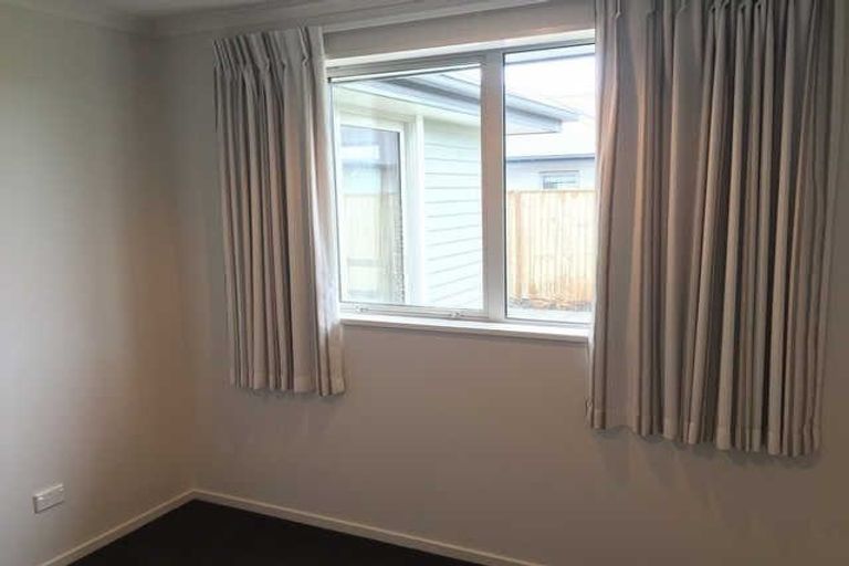 Photo of property in 28 Huntingdon Drive, Rangiora, 7400