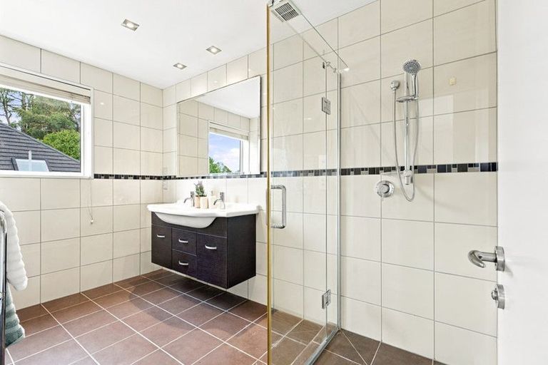 Photo of property in 77e Yaldhurst Road, Sockburn, Christchurch, 8042