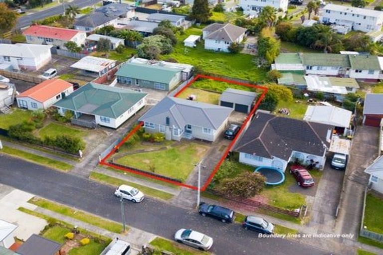 Photo of property in 6 Emerson Road, Clover Park, Auckland, 2023