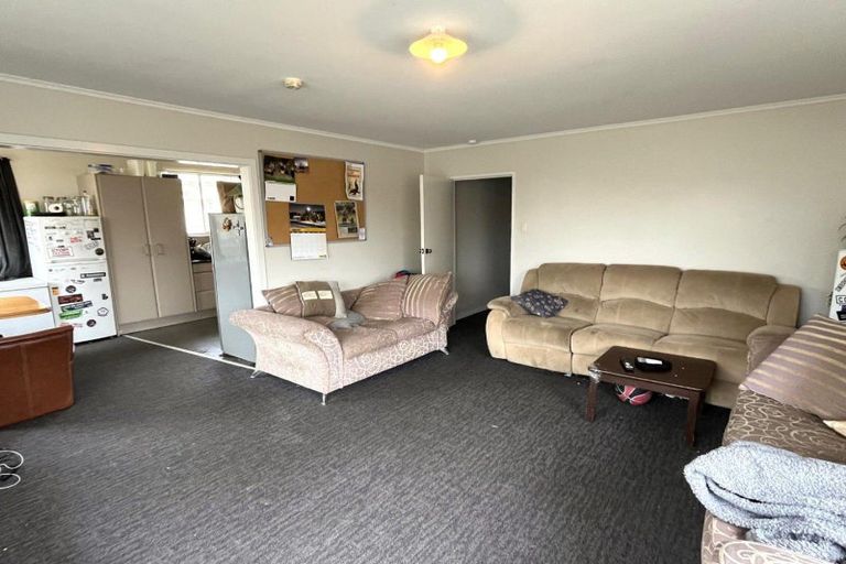 Photo of property in 8 Marne Street, Hokowhitu, Palmerston North, 4410