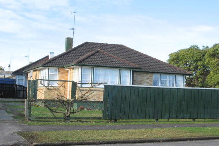 Photo of property in 67 Paul Crescent, Fairfield, Hamilton, 3214