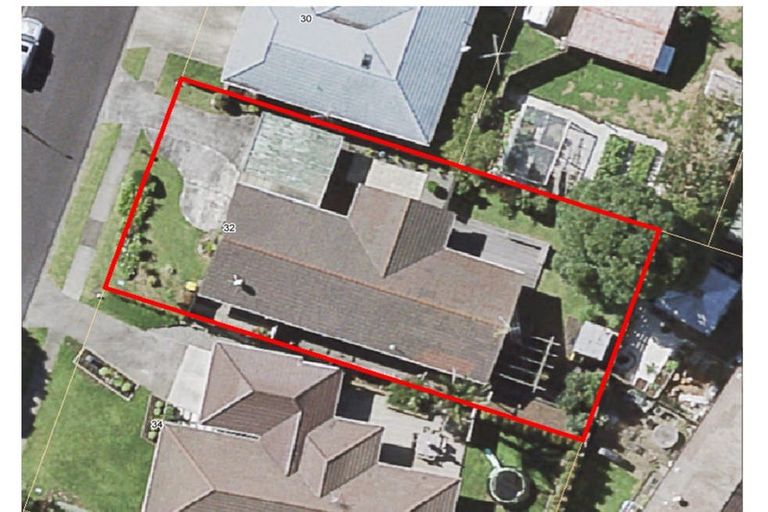 Photo of property in 32 Borrowdace Avenue, Botany Downs, Auckland, 2010