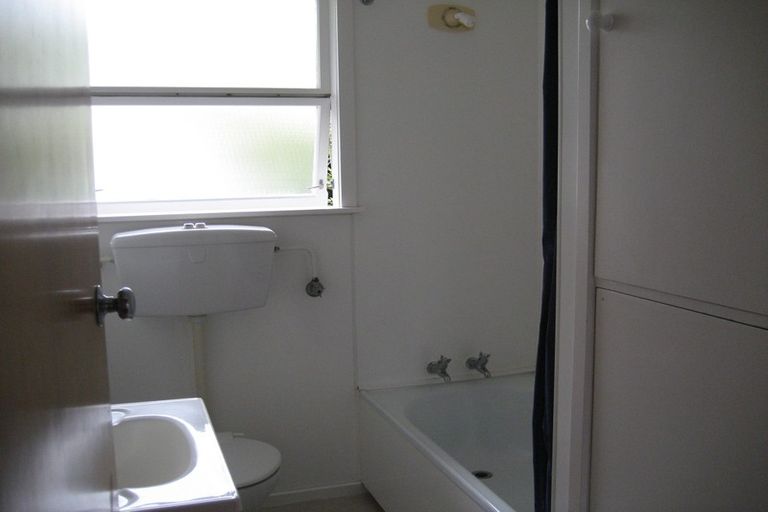 Photo of property in 5/34 Kitchener Road, Milford, Auckland, 0620