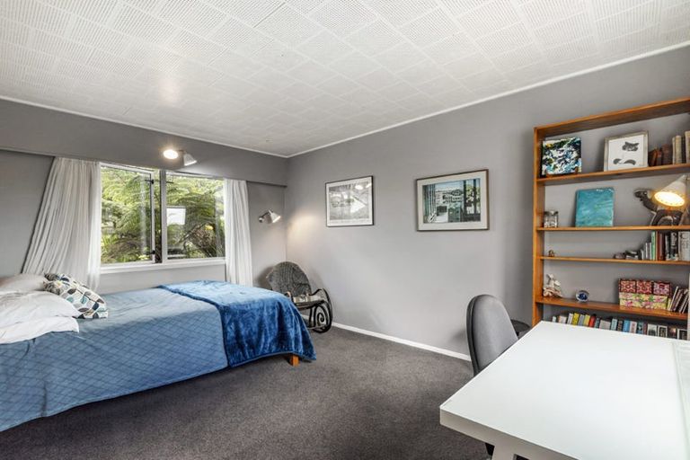 Photo of property in 4 Range Road, Swanson, Auckland, 0816