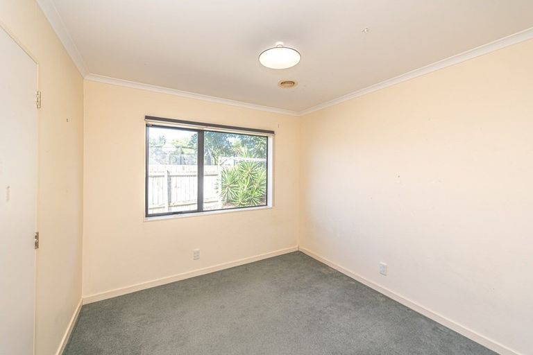 Photo of property in 18 Holdsworth Drive, Otamatea, Whanganui, 4500