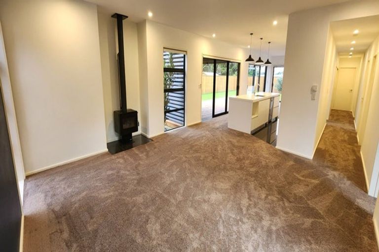 Photo of property in 507 Richmond Road, Lepperton, New Plymouth, 4373