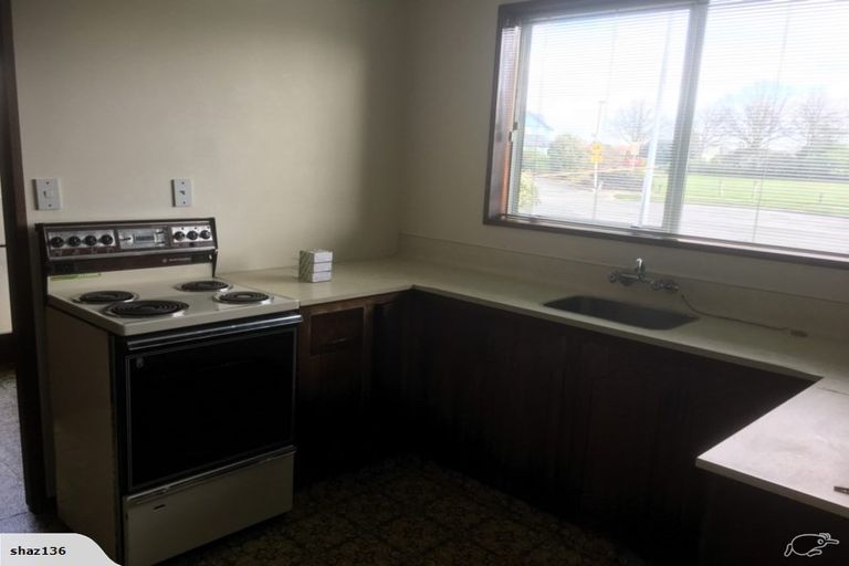 Photo of property in 1/11 Fernbrook Place, Mairehau, Christchurch, 8013