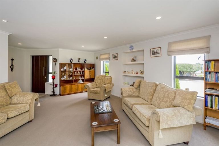 Photo of property in 38 Okarito Avenue, Levin, 5510