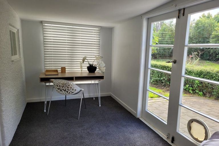 Photo of property in 3 Mcfaddens Road, St Albans, Christchurch, 8052