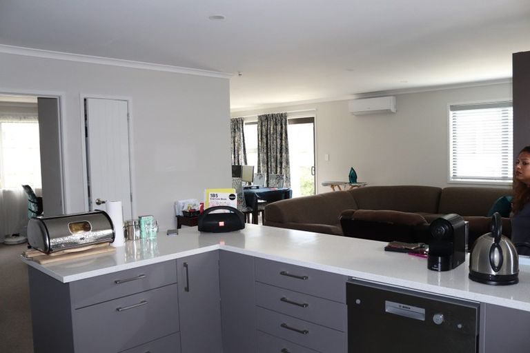 Photo of property in 57 Tawhiti Road, Pukekohe, 2120