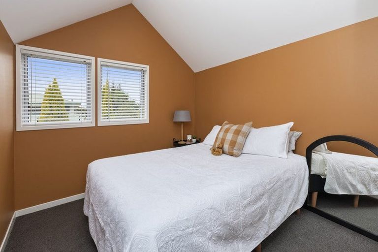 Photo of property in 23 Wadeley Road, Ilam, Christchurch, 8041