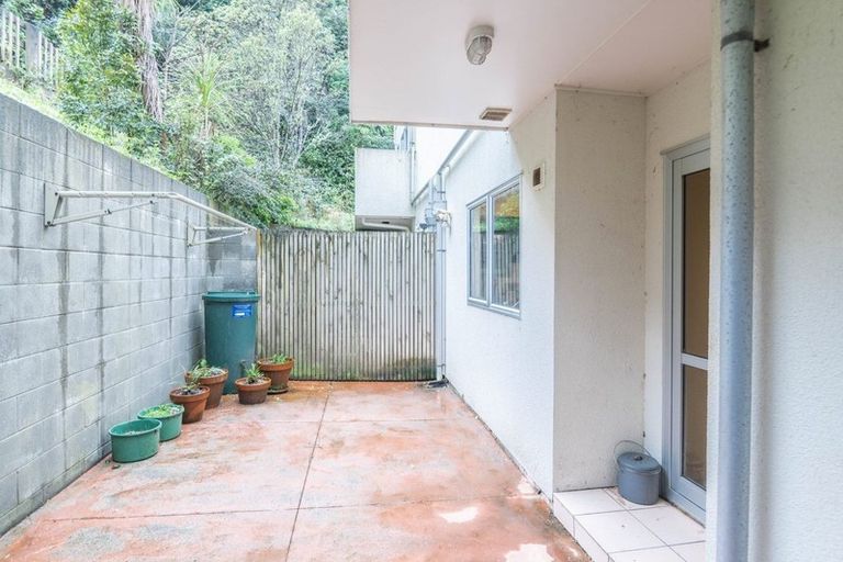 Photo of property in 7 Bank Road, Northland, Wellington, 6012