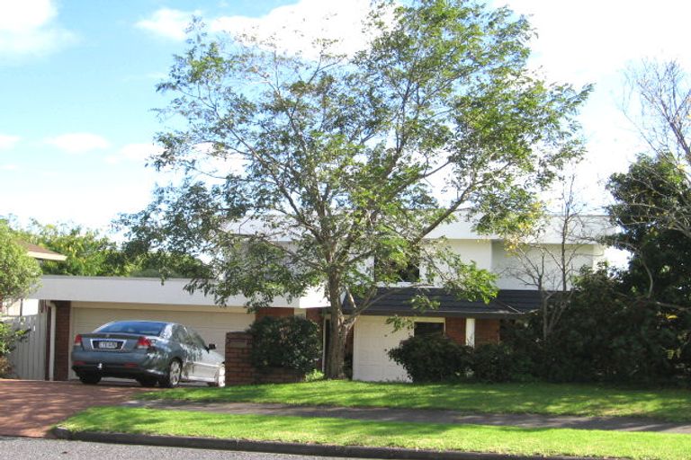 Photo of property in 12 Kaniere Place, Half Moon Bay, Auckland, 2012